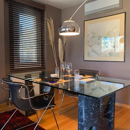 Downtown Stylish Flat Apartment